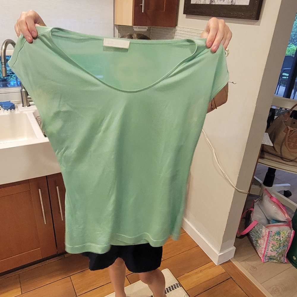 st.emile size 6 short sleeve top